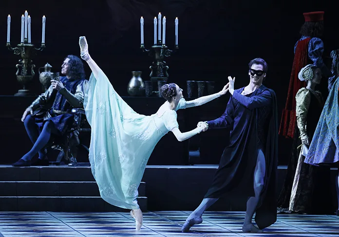 Bolşoy Tiyatrosu gösterimlerinden bir kare