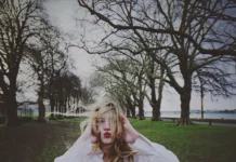 Glasxs’ten heyecanlı bir EP: SARIŞIN Glasxs - Sarışın cover