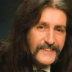 Unutulmaz Albümlerin Tek Sahibi: Barış Manço Barış Manço fotoğrafı