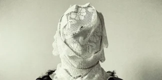 Bir Adım Var Vakfı desteklediği sanatçılarla BASE’te Sevinç Orman'ın, Kutsal Susturma adlı eseri