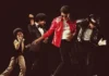 “Michael” sevenleriyle buluşacak Michael Jackson'ın konserden sahne görüntüsü