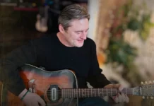 Tuna Kiremitçi'nin yeni şarkısı Bitmiş Bir Rüya'nın kapağı