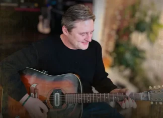 Tuna Kiremitçi'nin yeni şarkısı Bitmiş Bir Rüya'nın kapağı