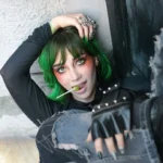 Venüs - Barlarda Öpersin Birini single kapak