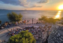 5. Marmara Adası Edebiyat Festivali başlıyor Marmara Adası Edebiyat Festivali'nin geçen seneki etkinliğinden bir fotoğraf
